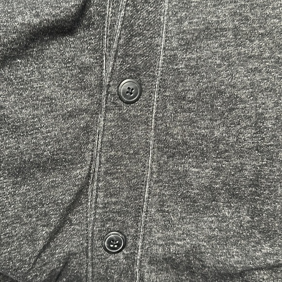 Cardigan. - Picture 4 of 5